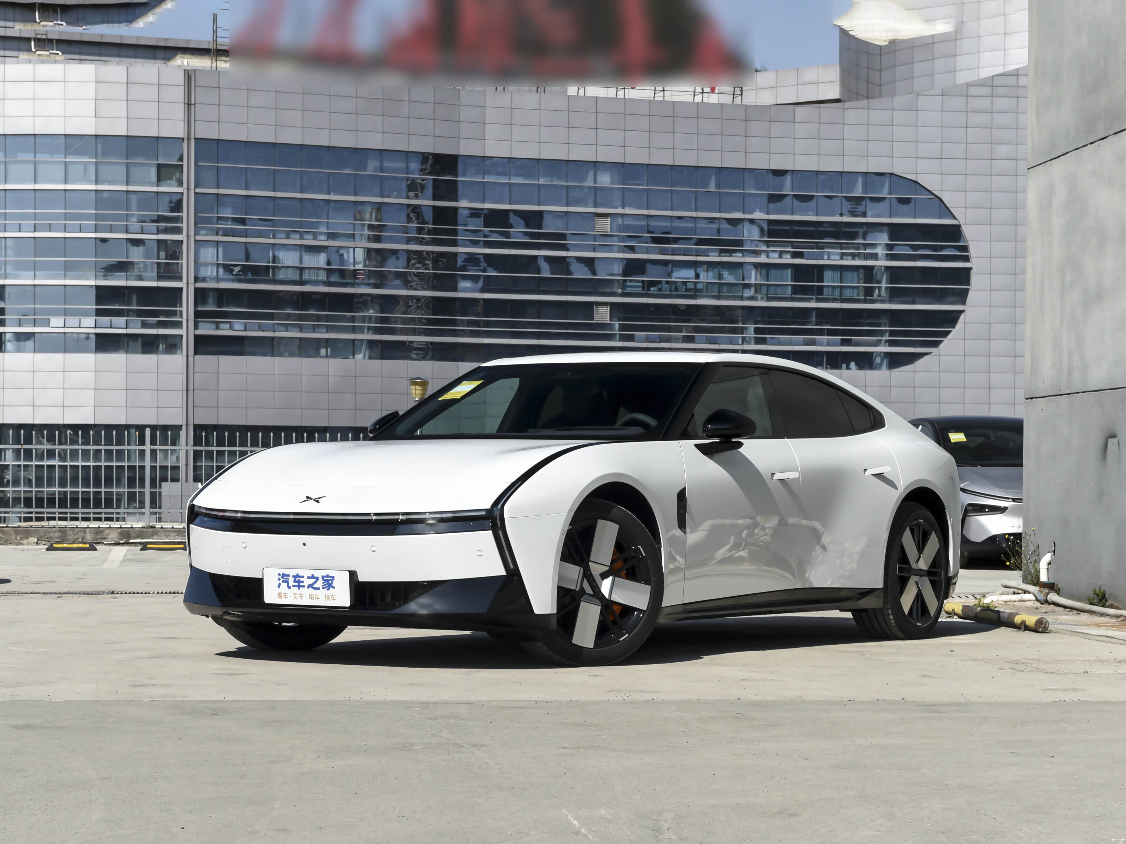 2024款小鹏P7